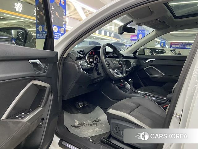 Audi Q3 2022 Белый из Китая, фото 4