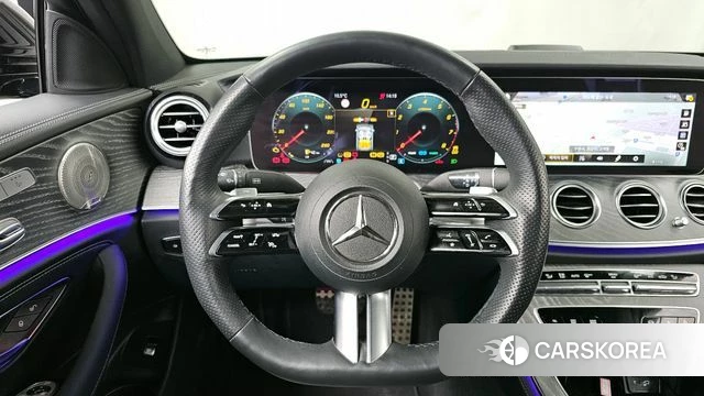 Mercedes-Benz E-Class W213 2023 Черный из Кореи, фото 4