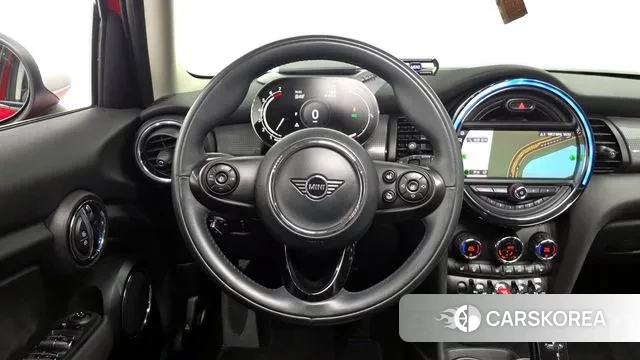 Mini Cooper 2021 Красный из Кореи, фото 4