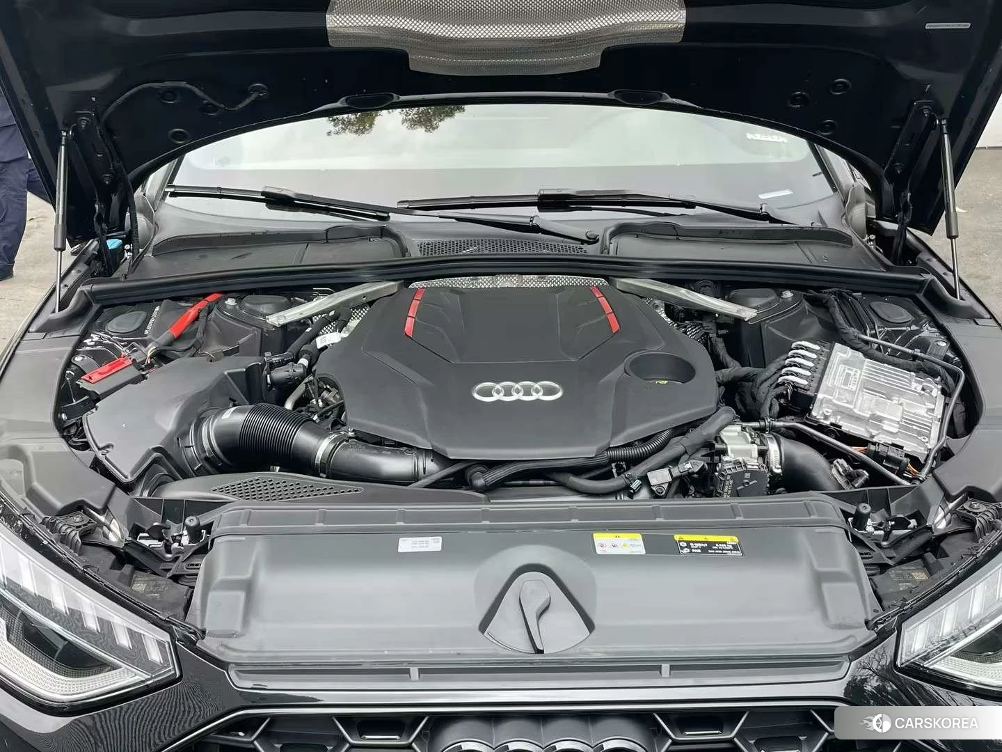 Audi S4 2023 Черный из Китая, фото 4
