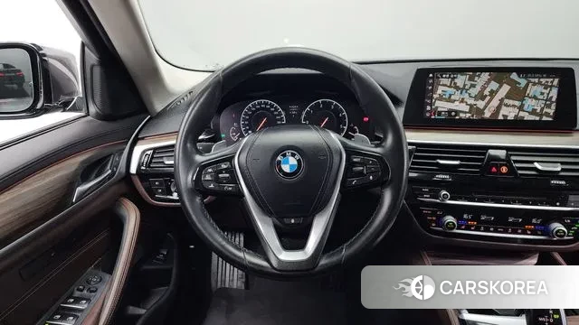 BMW 5 Series (G30) 2019 Серый из Кореи, фото 4
