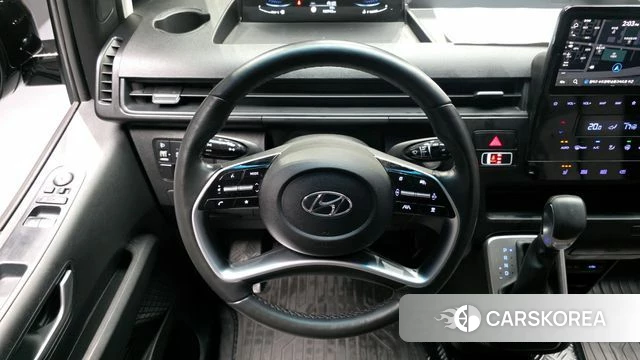 Hyundai Staria 2023 Черный из Кореи, фото 4