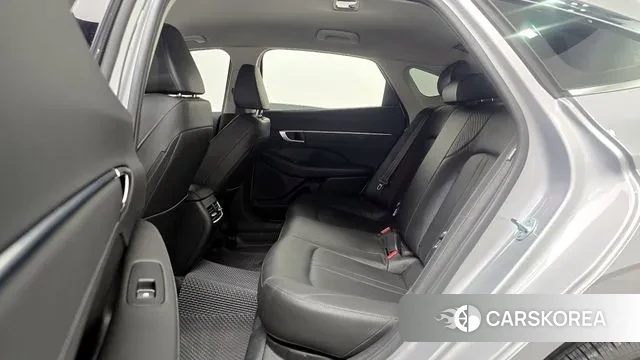 Hyundai Sonata D Edge (DN8) 2024 Серебристо-серый из Кореи, фото 4