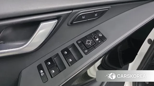 Kia Di Ol Nu Niro 2022 Белый из Кореи, фото 4