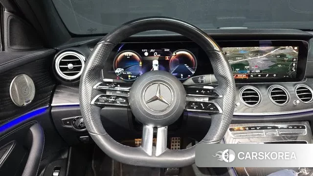 Mercedes-Benz E-Class W213 2022 Серебристо-серый из Кореи, фото 4