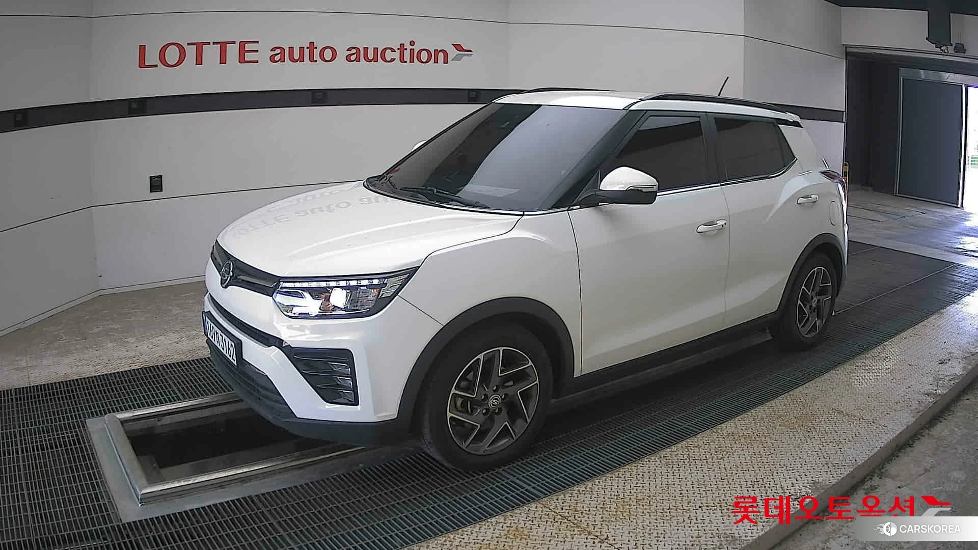 SsangYong Tivoli 2022 Grand White из Кореи, фото 4