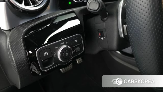 Mercedes-Benz CLA-Class C118 2024 Белый из Кореи, фото 4