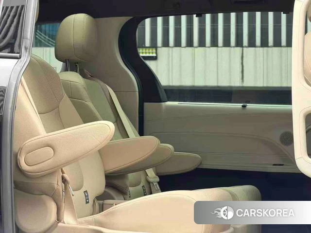 Toyota Grevia 2024 Черный из Китая, фото 4