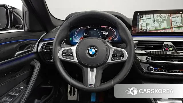 BMW 5 Series (G30) 2023 Черный из Кореи, фото 4