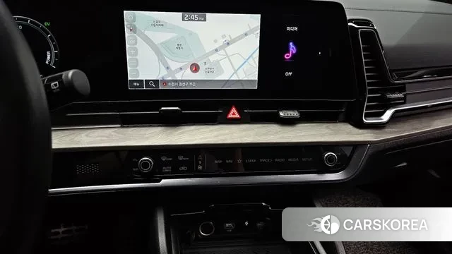 Kia Sportage 5th Generation Hybrid 2023 Белый из Кореи, фото 4