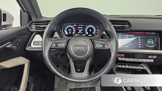 Audi A3 (8Y) 2023 Белый из Кореи, фото 4