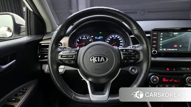 Kia Stonic 2019 Белый из Кореи, фото 4