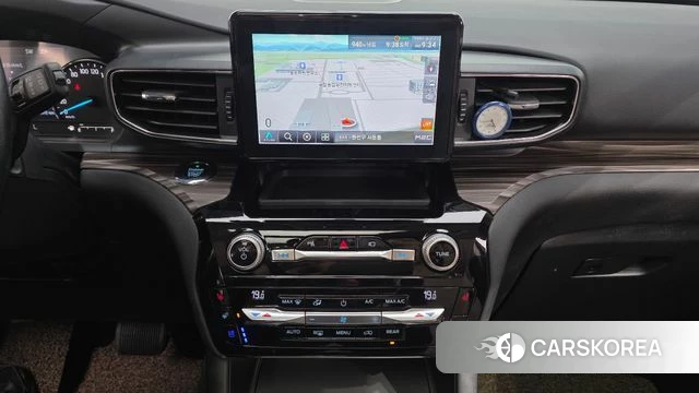 Ford Explorer 6th Generation 2021 Серебряный из Кореи, фото 4