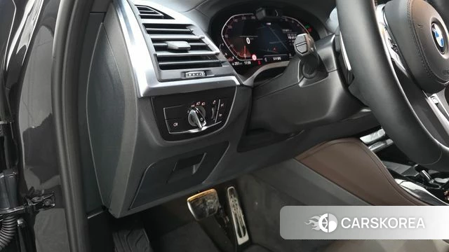 BMW X4 (G02) 2025 Серый из Кореи, фото 4