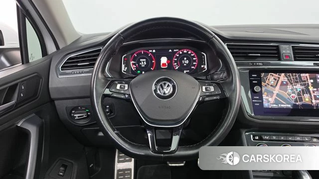 Volkswagen Tiguan second Generation 2020 Белый из Кореи, фото 4