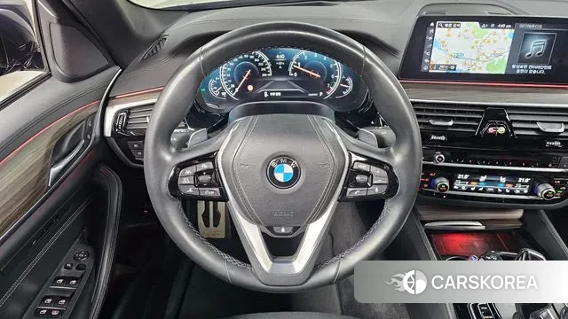 BMW 5 Series (G30) 2018 Черный из Кореи, фото 4