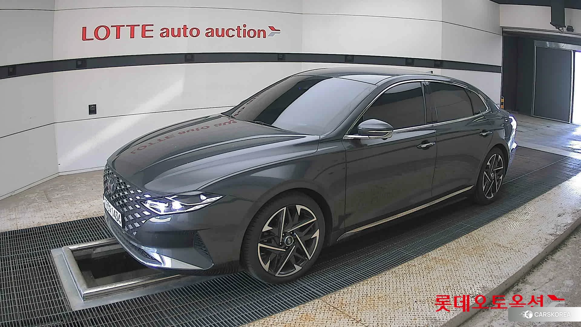Hyundai Grandeur 2022 Nocturne Grey Metallic из Кореи, фото 4