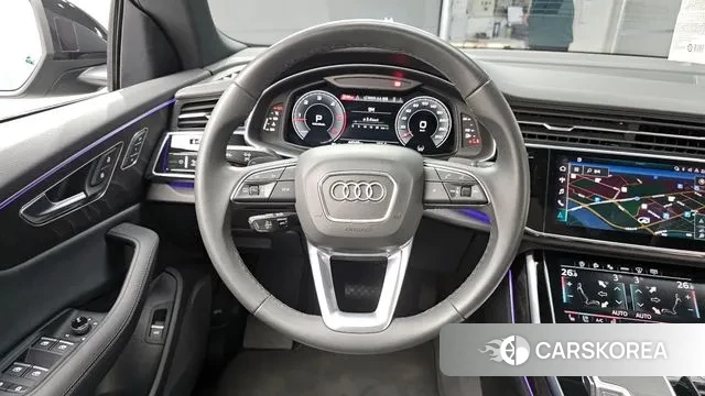 Audi Q8 (4M) 2023 Черный из Кореи, фото 4