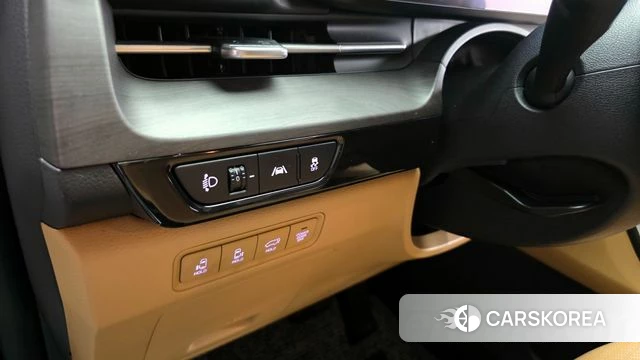 Kia Carnival 4th generation 2023 Белый из Кореи, фото 4