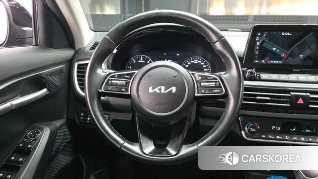 Kia Seltos 2021 Черный из Кореи, фото 4