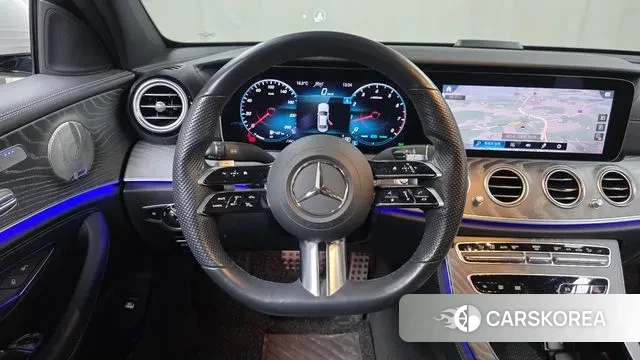 Mercedes-Benz E-Class W213 2022 Белый из Кореи, фото 4