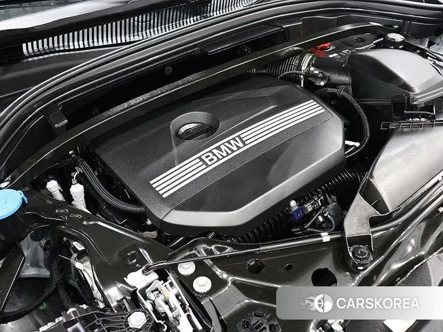 BMW X2 (U10) 2025 Серебристо-серый из Кореи, фото 4