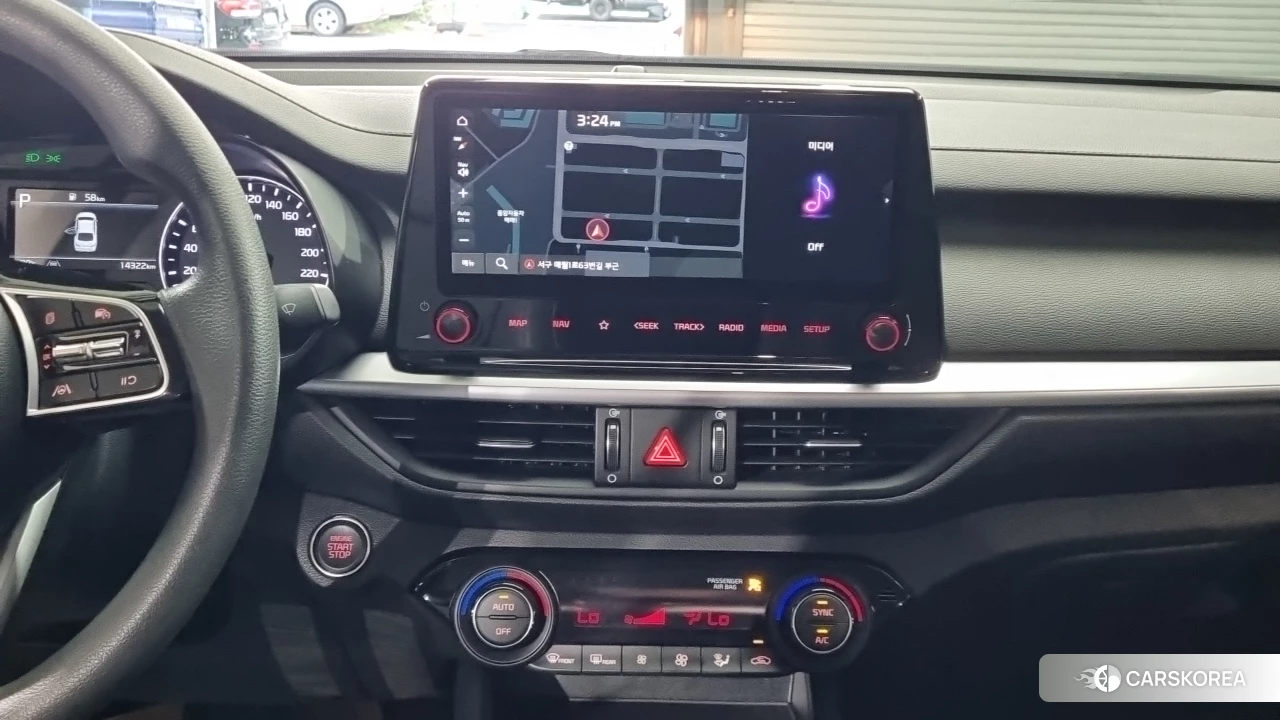 Kia The New K3 2nd generation 2022 Белый из Кореи, фото 4
