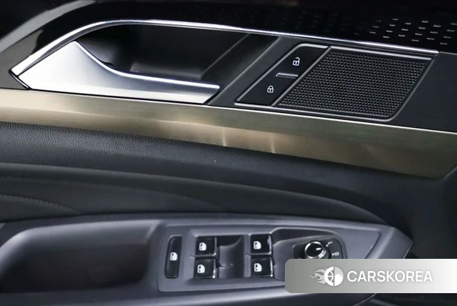 Volkswagen Passat 2021 Черный из Китая, фото 4