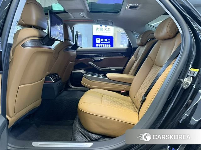 Audi A8 2023 Черный из Китая, фото 4