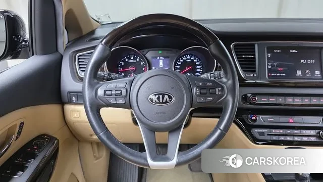 Kia The New Carnival 2018 Черный из Кореи, фото 4