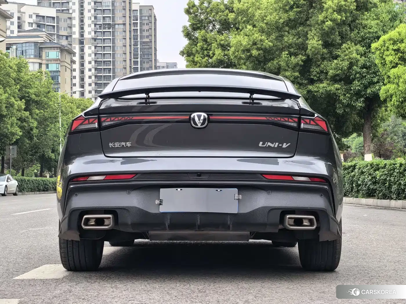 Chang'an Changan UNI-V 2024 Silver/gray из Китая, фото 4