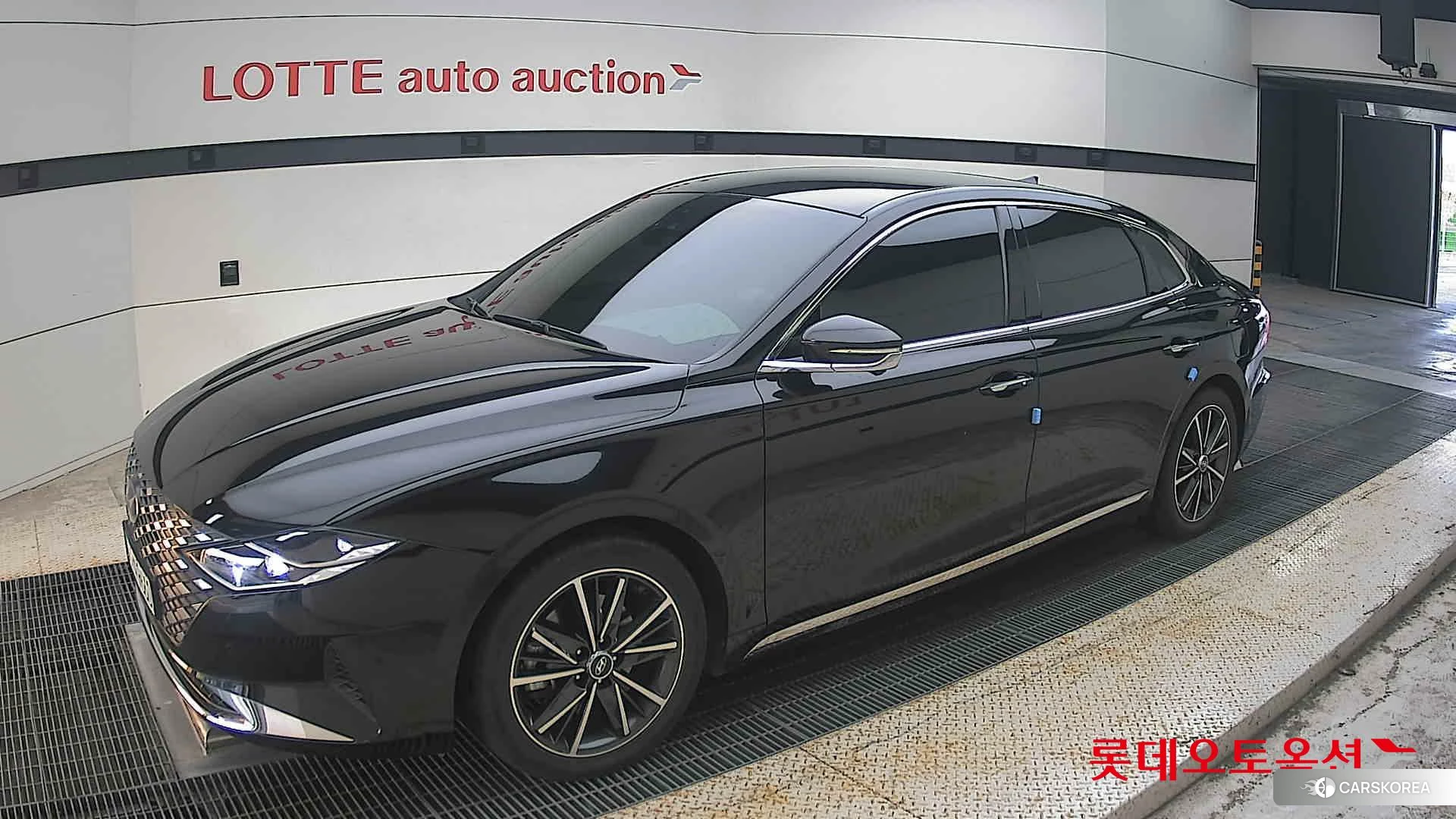 Hyundai Grandeur 2022 Midnight Black Pearl из Кореи, фото 4