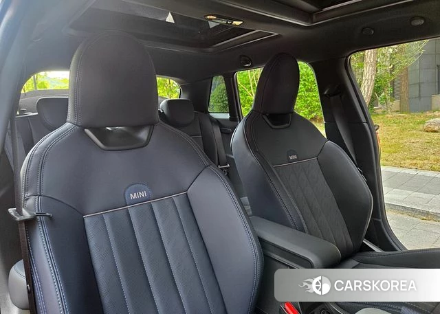 Mini Cooper S 4th Generation 2024 Красный из Кореи, фото 4