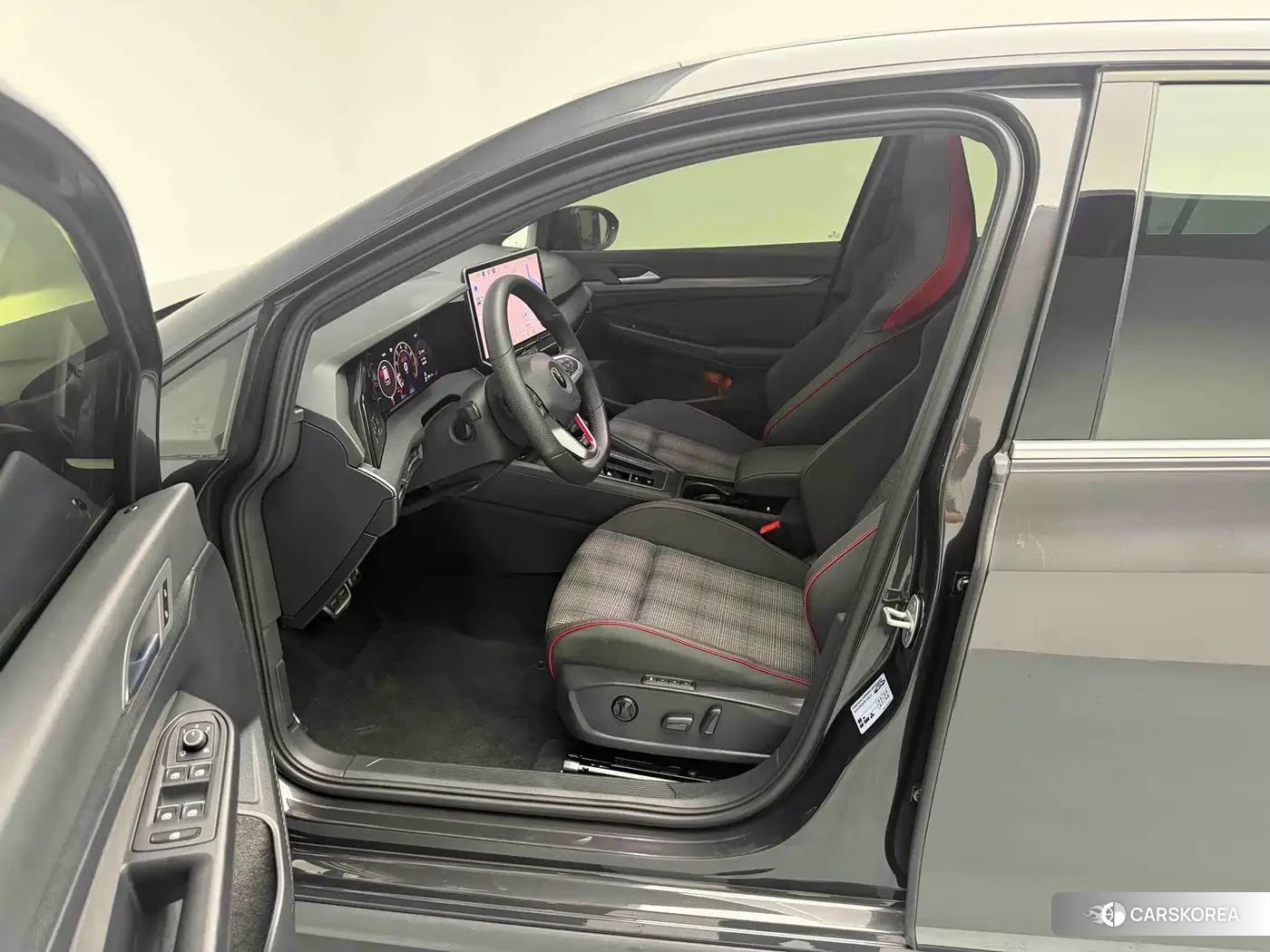 Volkswagen Golf 2026 Черный из Китая, фото 4