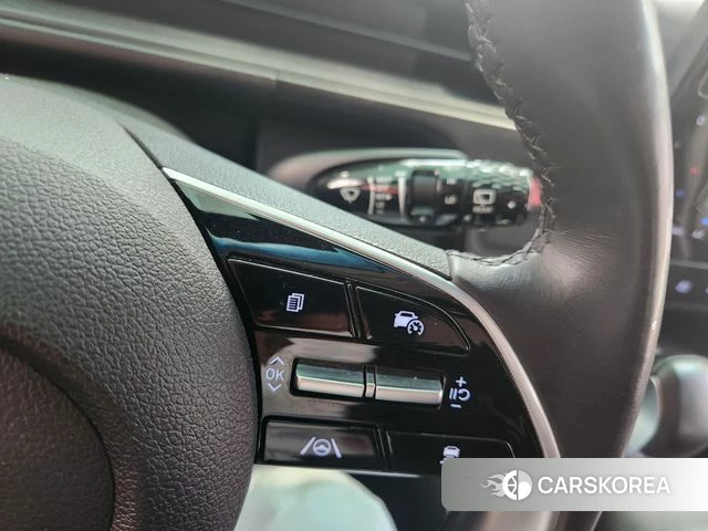 Hyundai Staria 2023 Белый из Кореи, фото 4