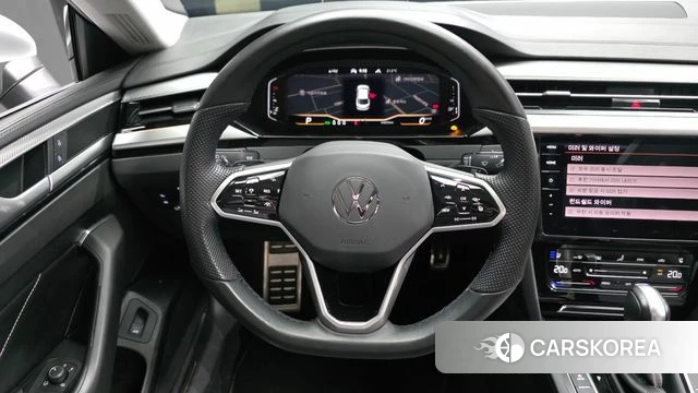 Volkswagen Arteon 2023 Белый из Кореи, фото 4
