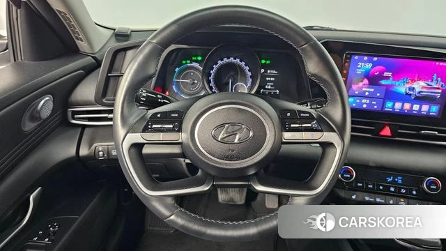 Hyundai Avante Hybrid (CN7) 2023 Белый из Кореи, фото 4