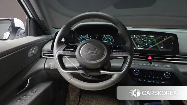 Hyundai The New Avante (CN7) 2023 Белый из Кореи, фото 4