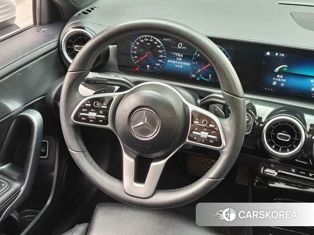 Mercedes-Benz Class A 2020 Белый из Китая, фото 4
