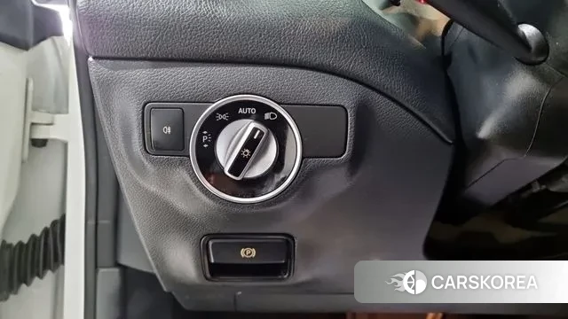 Mercedes-Benz CLA-Class C117 2018 Белый из Кореи, фото 4