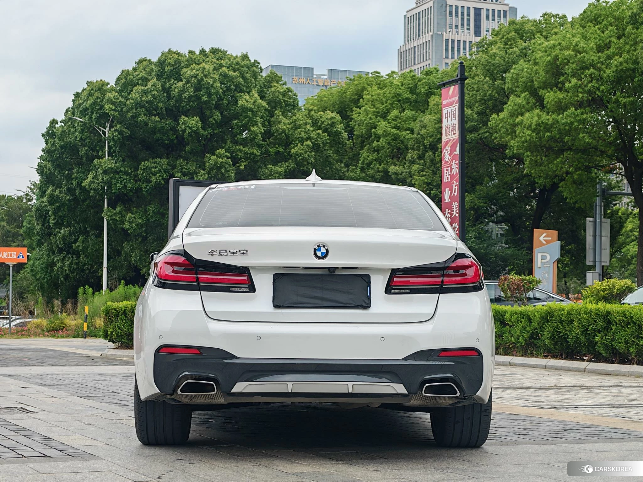 BMW 5 series 2021 Белый из Китая, фото 4