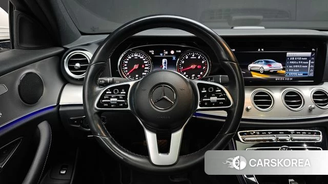 Mercedes-Benz E-Class W213 2018 Белый из Кореи, фото 4