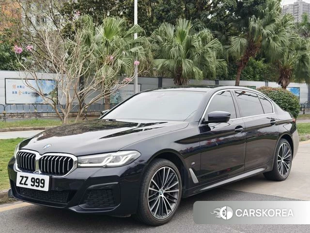 BMW 5 series 2022 Черный из Китая, фото 4