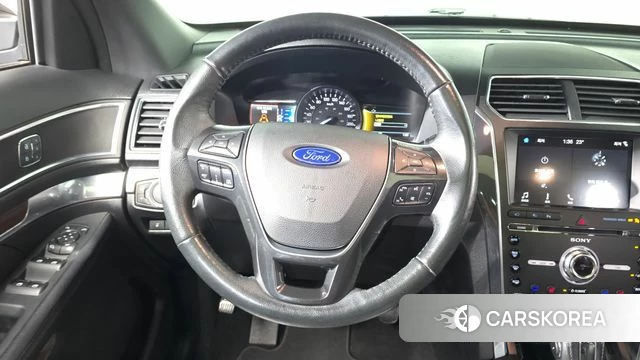 Ford Explorer 2018 Серый из Кореи, фото 4