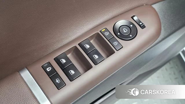 Hyundai Grandeur Hybrid (GN7) 2023 Белый из Кореи, фото 4
