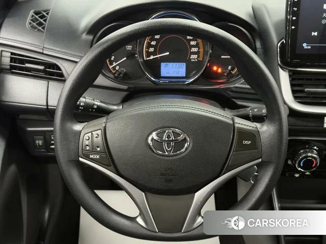 Toyota YARIS L Zhixuan 2021 Белый из Китая, фото 4