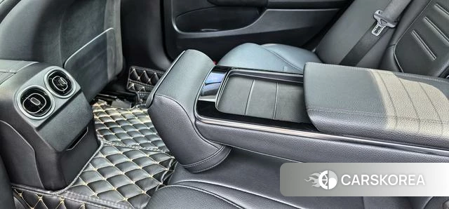 Mercedes-Benz Class C 2022 Белый из Китая, фото 4