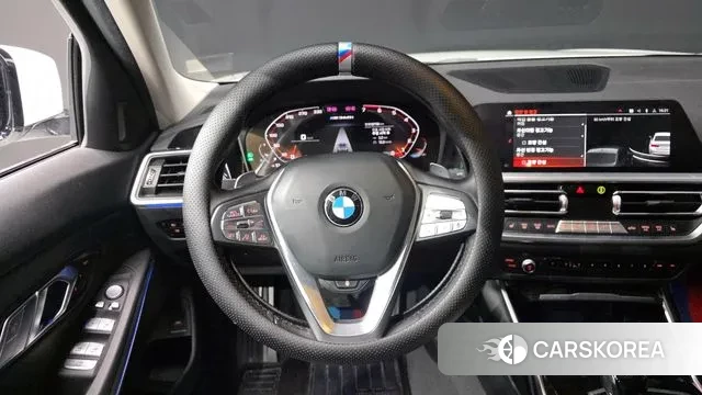 BMW 3 Series (G20) 2022 Белый из Кореи, фото 4