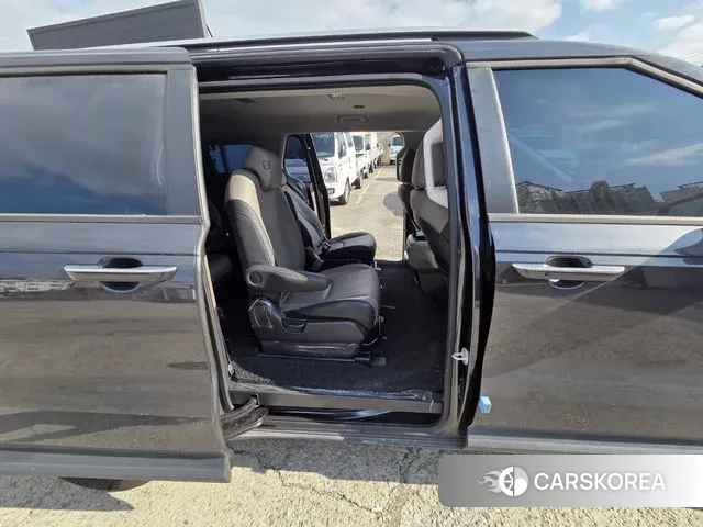 Kia Carnival 4th generation 2024 Черный из Кореи, фото 4