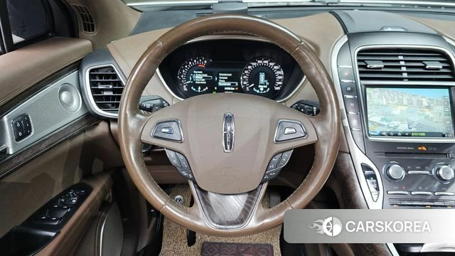 Lincoln MKX 2nd Generation 2018 Белый из Кореи, фото 4